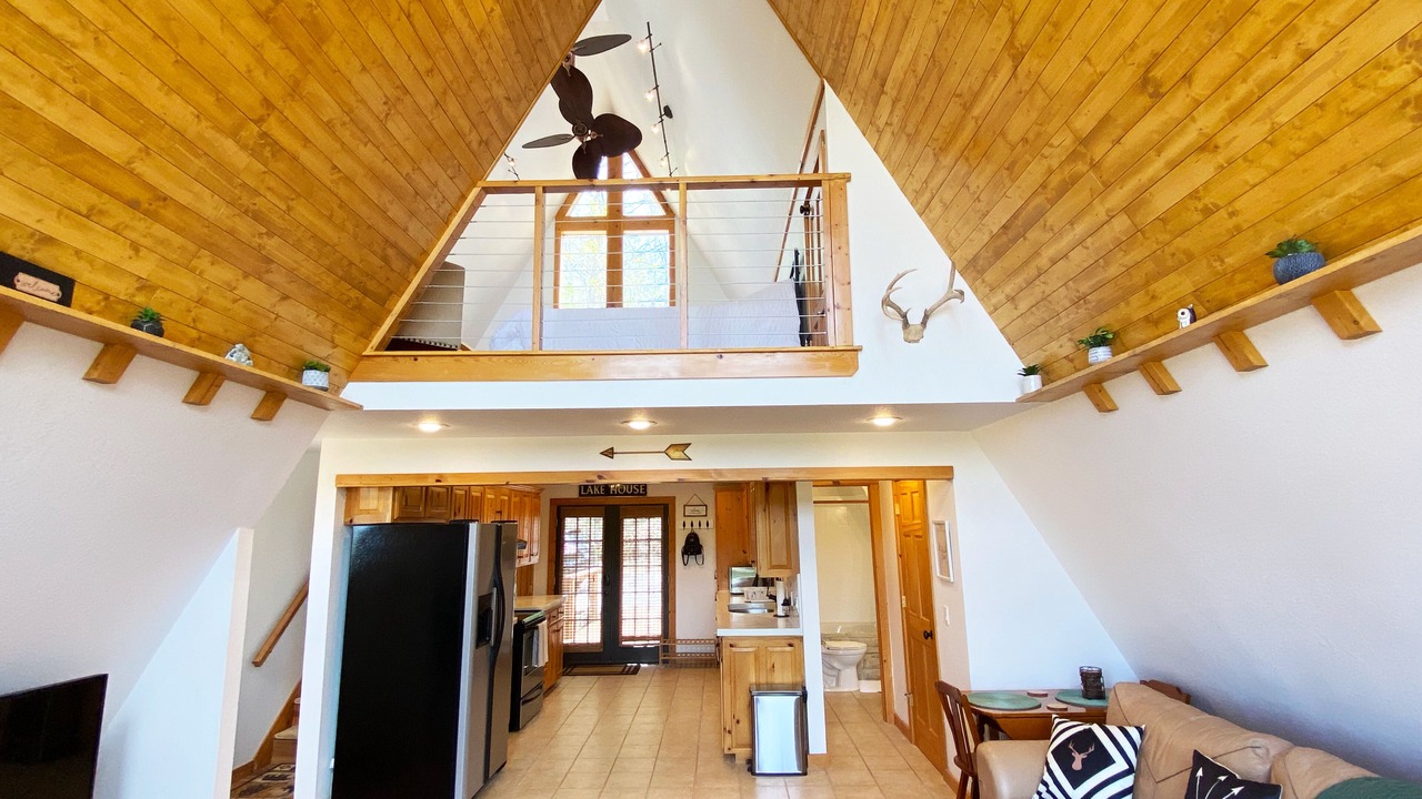 Photo of Livingroom in Springdale