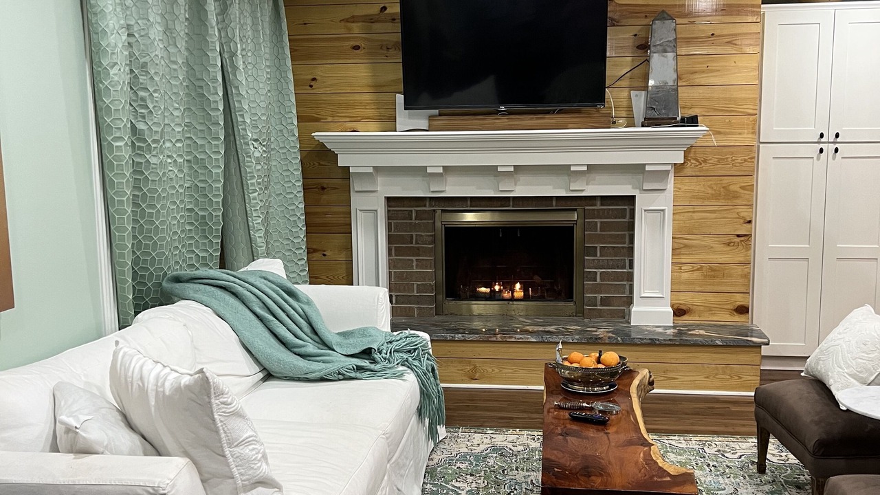 Photo of Livingroom in Little Rock