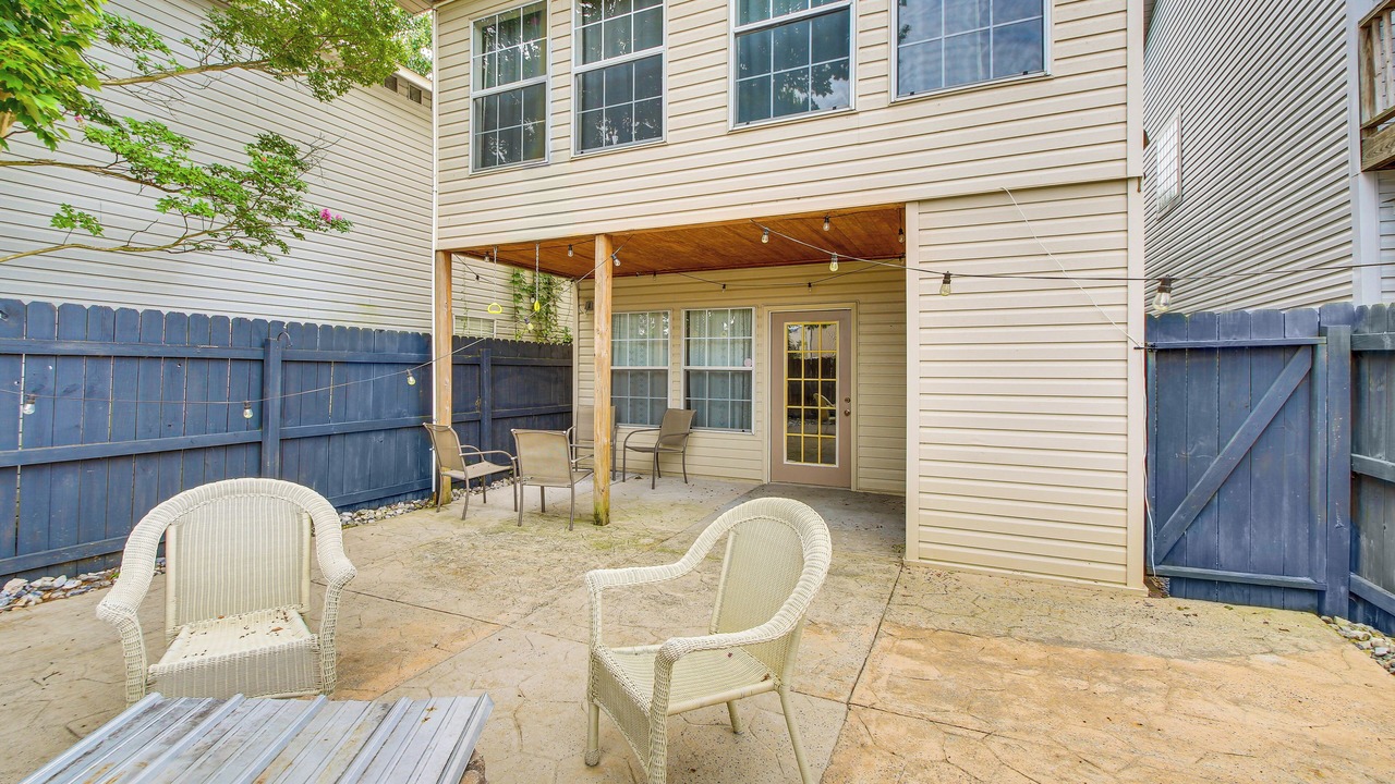 Photo of Patio Balcony in Hot Springs