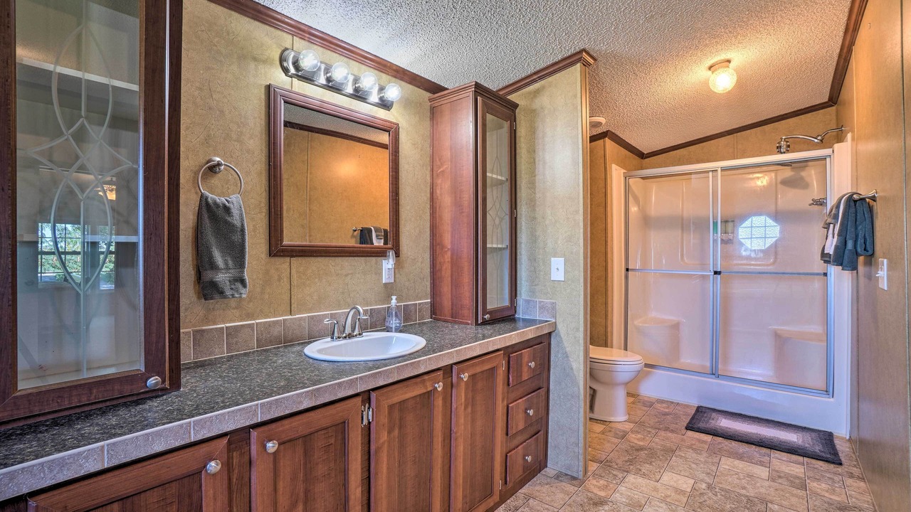 Photo of Bathroom in Powell