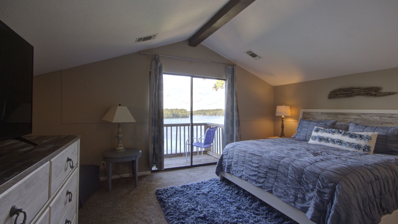 Photo of Bedroom in Hot Springs