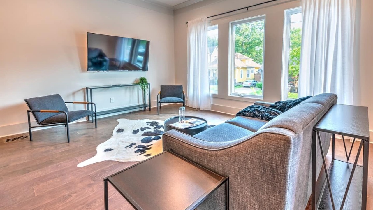 Photo of Livingroom in Eastwood