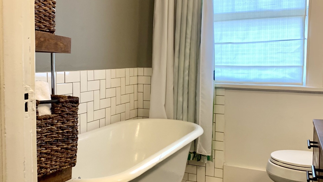 Photo of Bathroom in Capital View