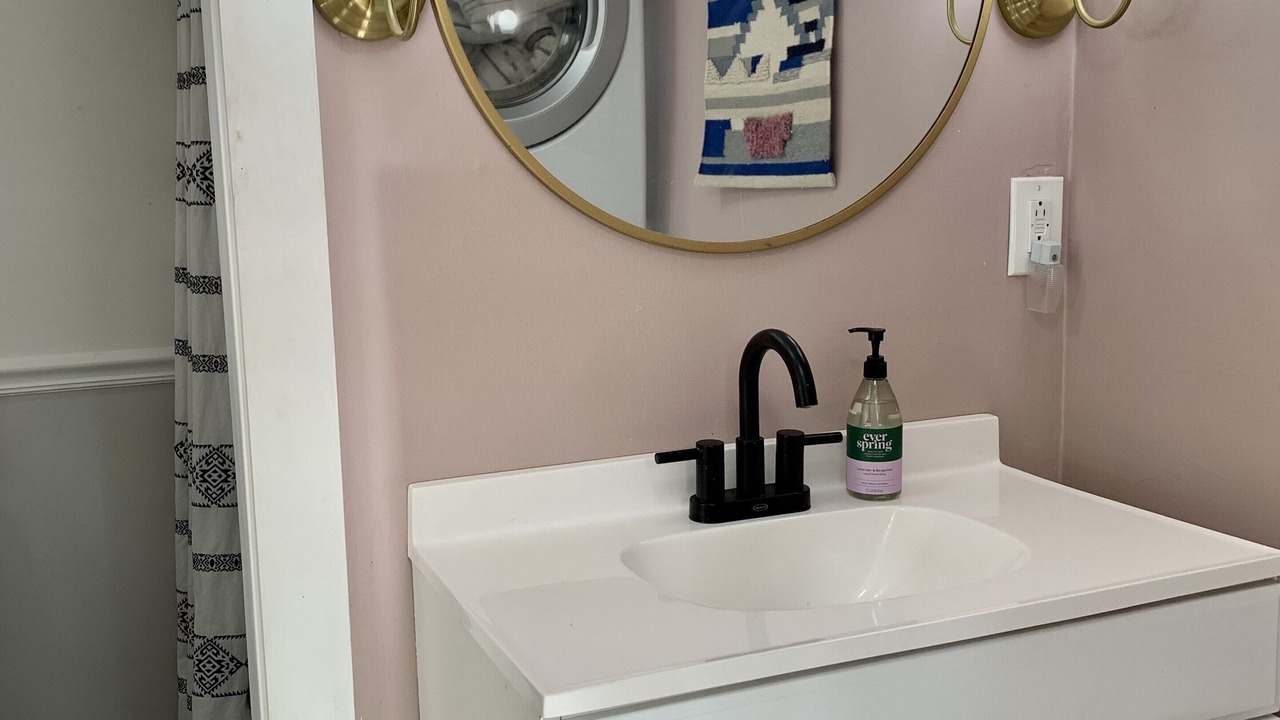 Photo of Bathroom in Capital View