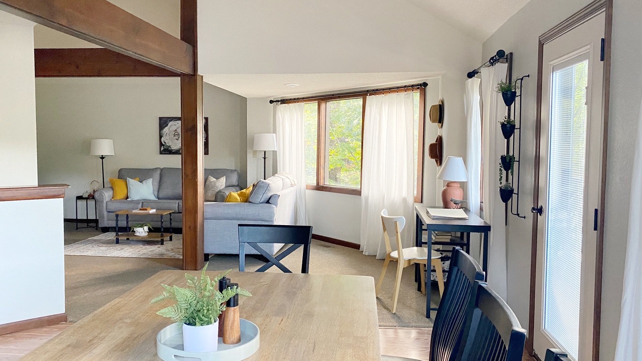Photo of Livingroom in Osage Beach