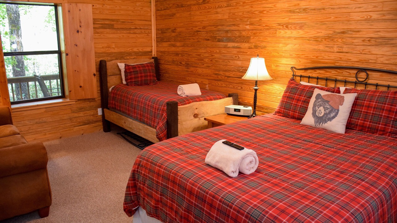 Photo of Bedroom in Townsend