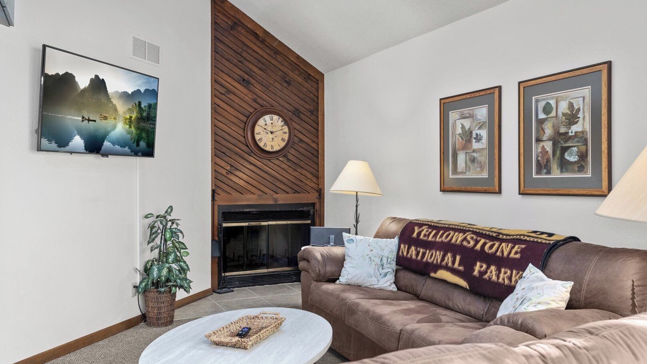 Photo of Livingroom in Osage Beach