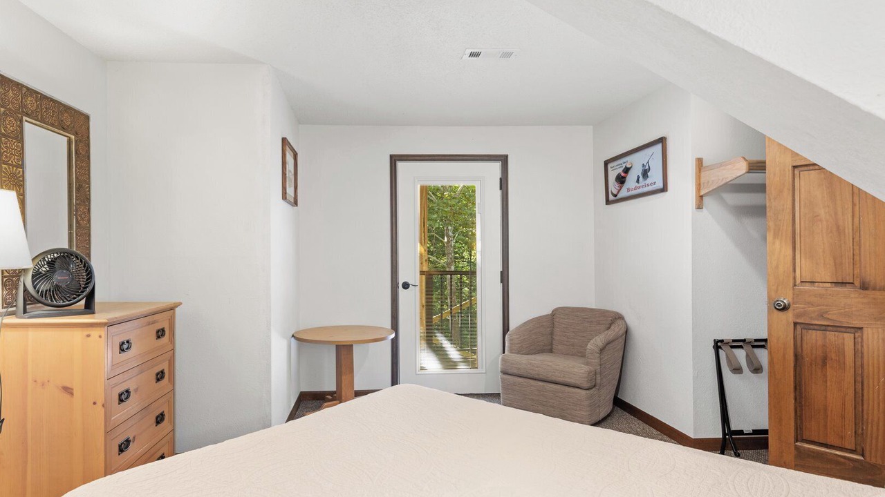 Photo of Bedroom in Osage Beach