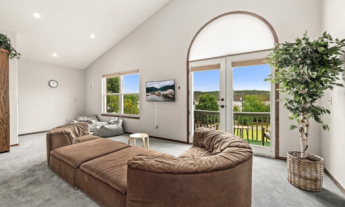 Photo of Outdoor in Beaver Shores