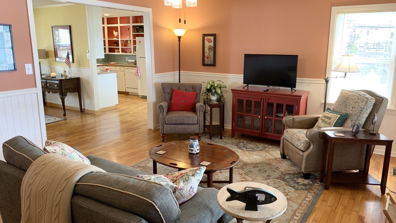 Photo of Bedroom in Piney