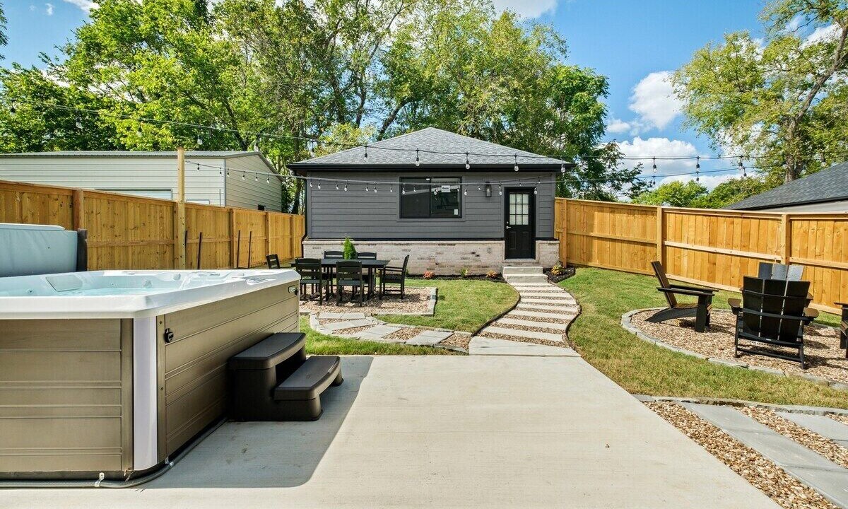 Photo of Outdoor in Downtown