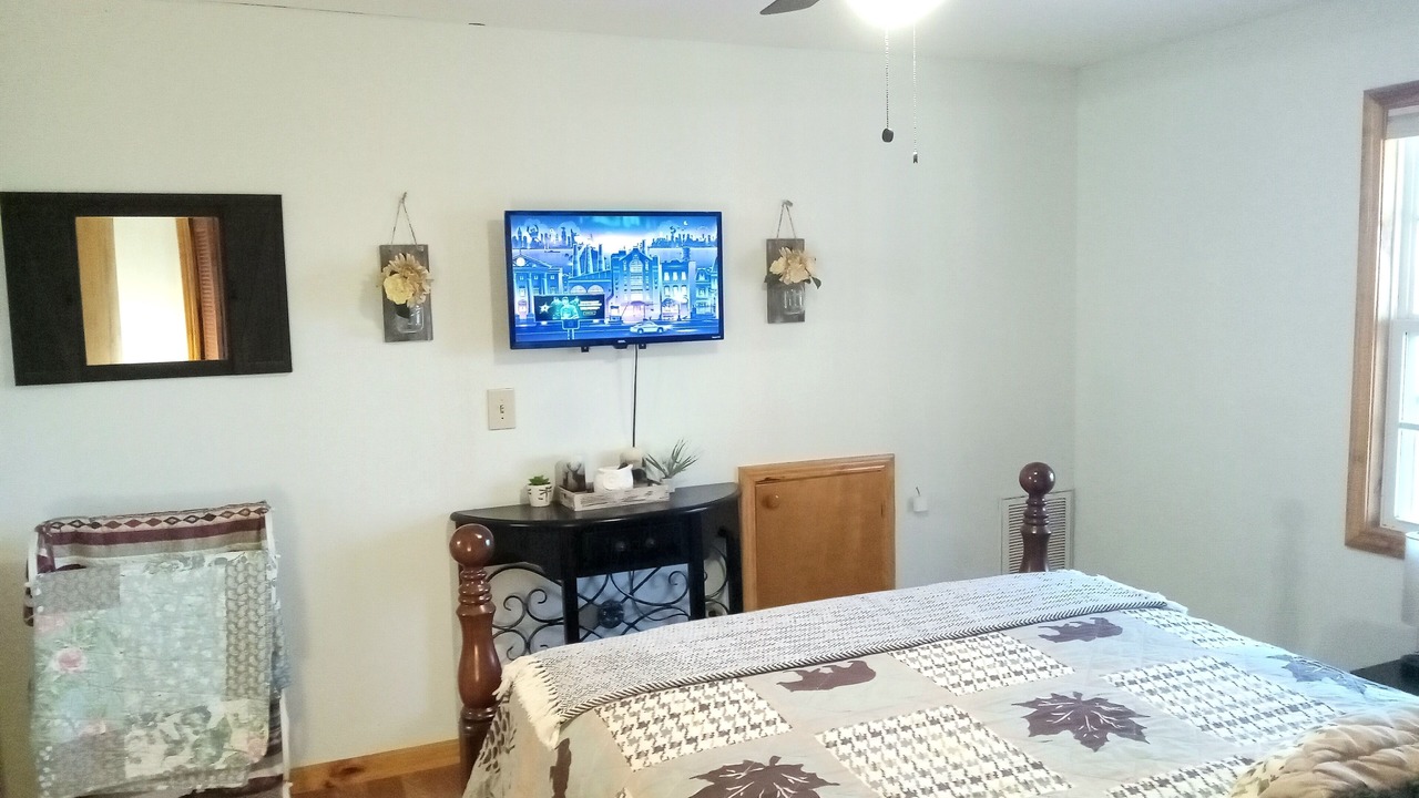 Photo of Bedroom in Marshall