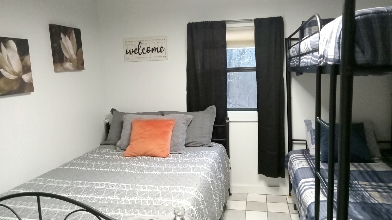 Photo of Bedroom in Marshall
