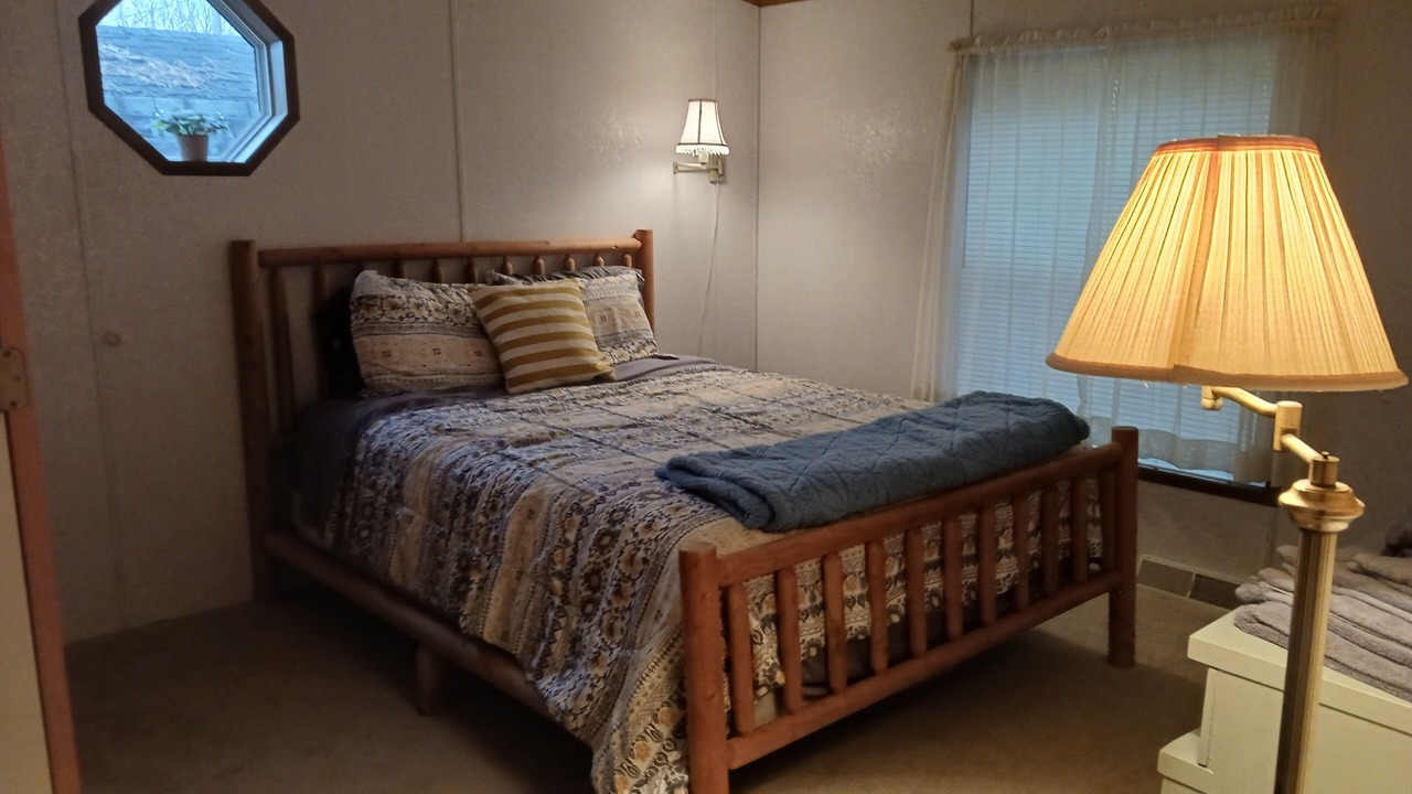 Photo of Bedroom in Mineral Point