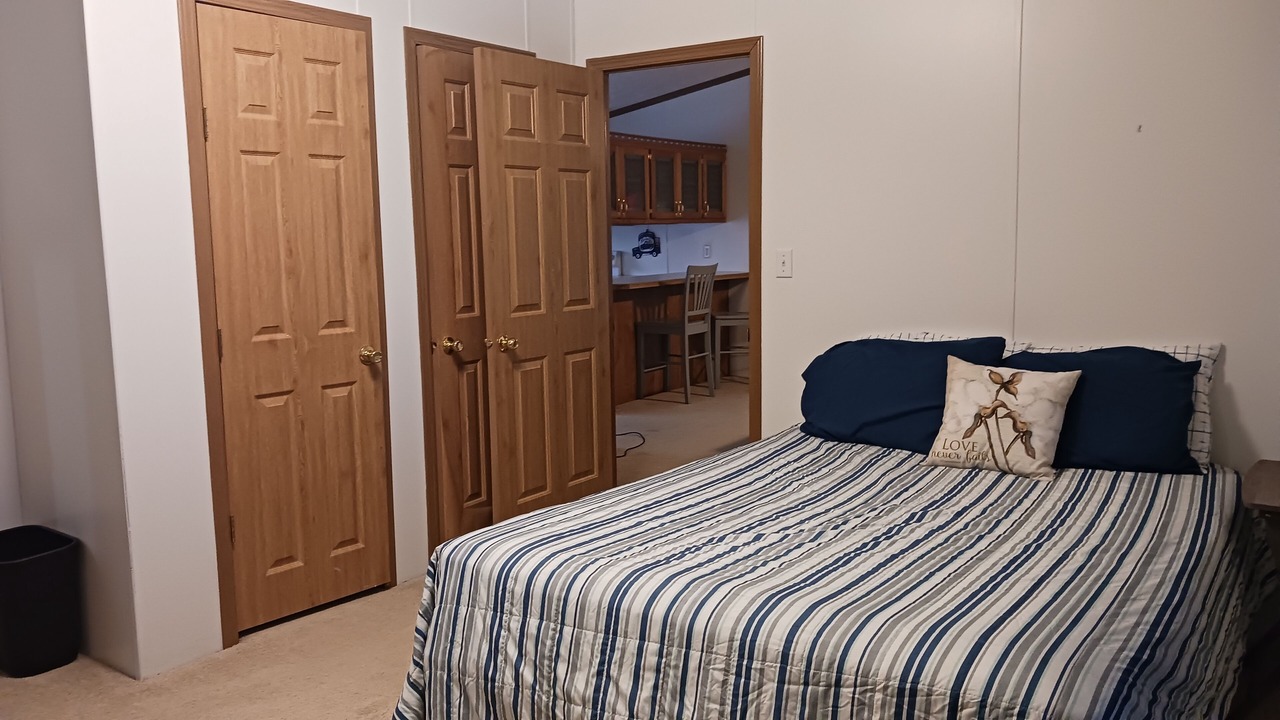 Photo of Bedroom in Mineral Point