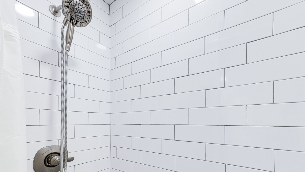 Photo of Bathroom in Garfield