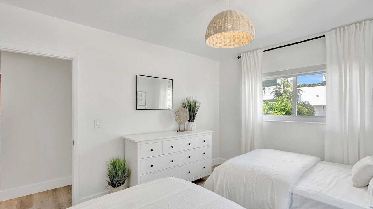 Photo of Bedroom in West Avenue