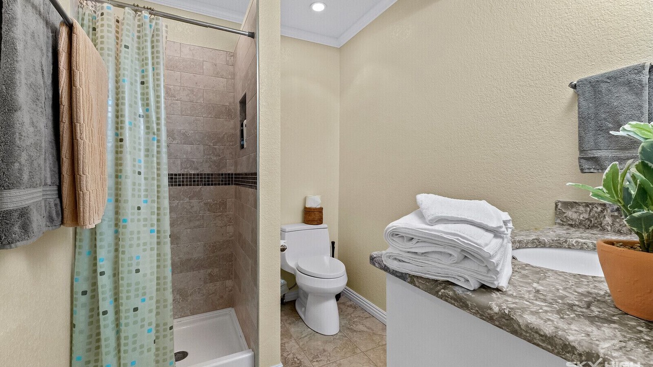 Photo of Bathroom in Garfield