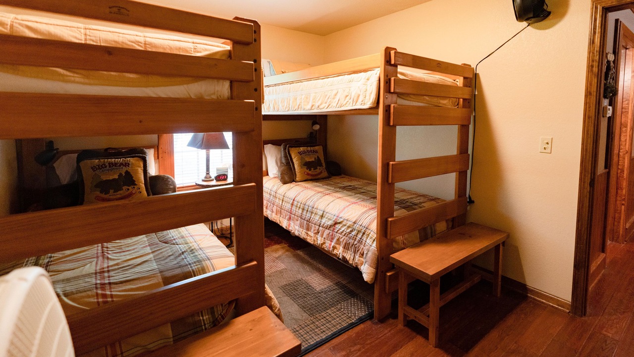 Photo of Bedroom in Heber Springs