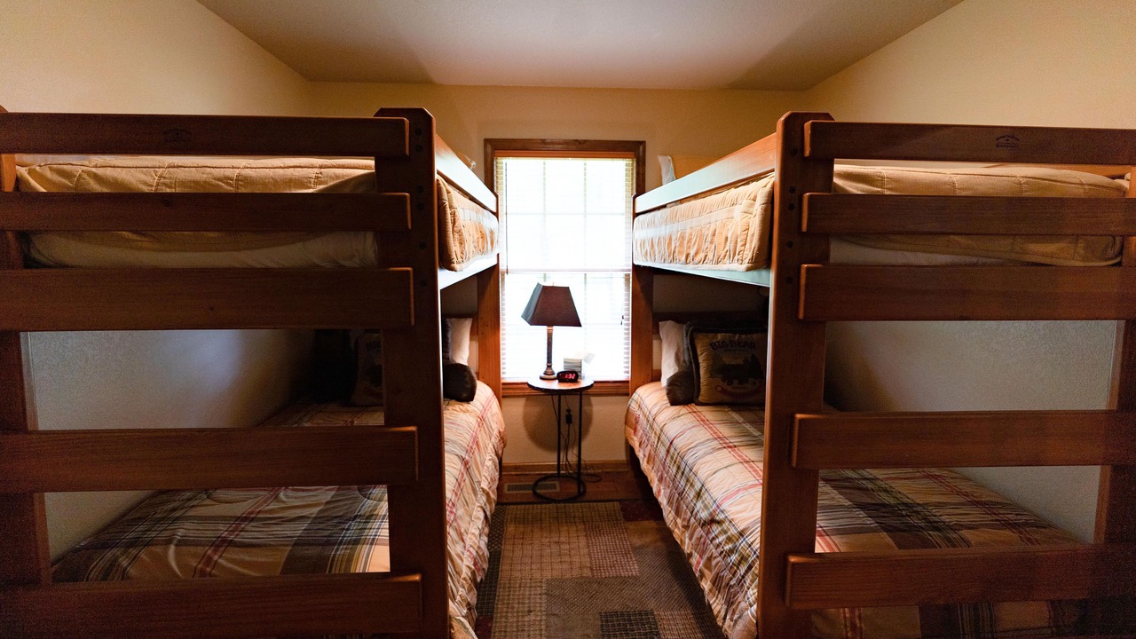 Photo of Bedroom in Heber Springs