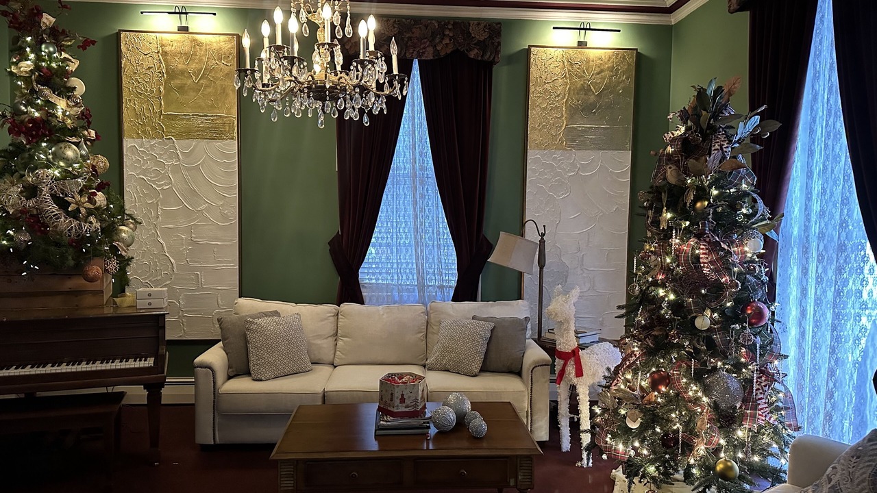 Photo of Livingroom in Dyersville