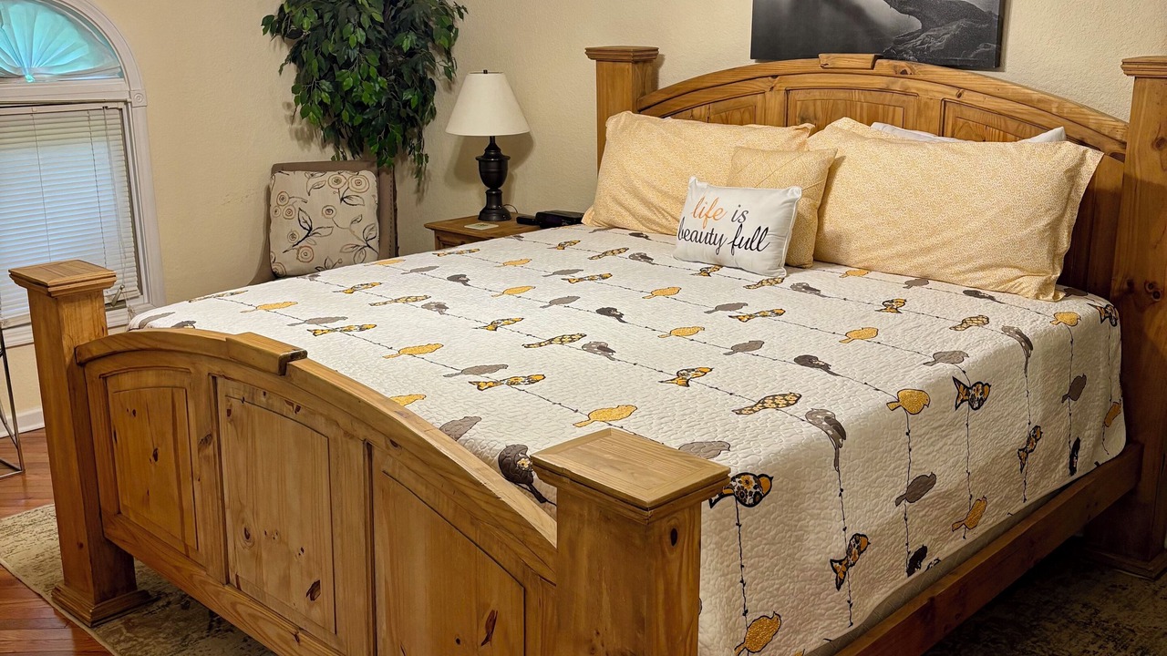 Photo of Bedroom in Piney