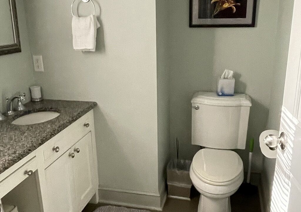 Photo of Bathroom in Natchez