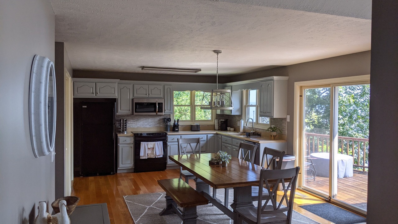 Photo of Kitchen in Big Sandy