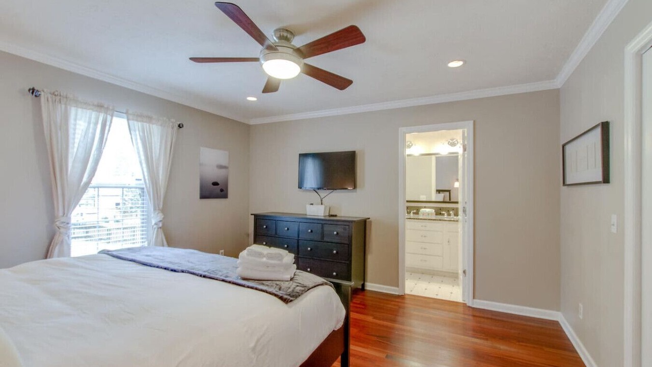 Photo of Bedroom in Hope Gardens