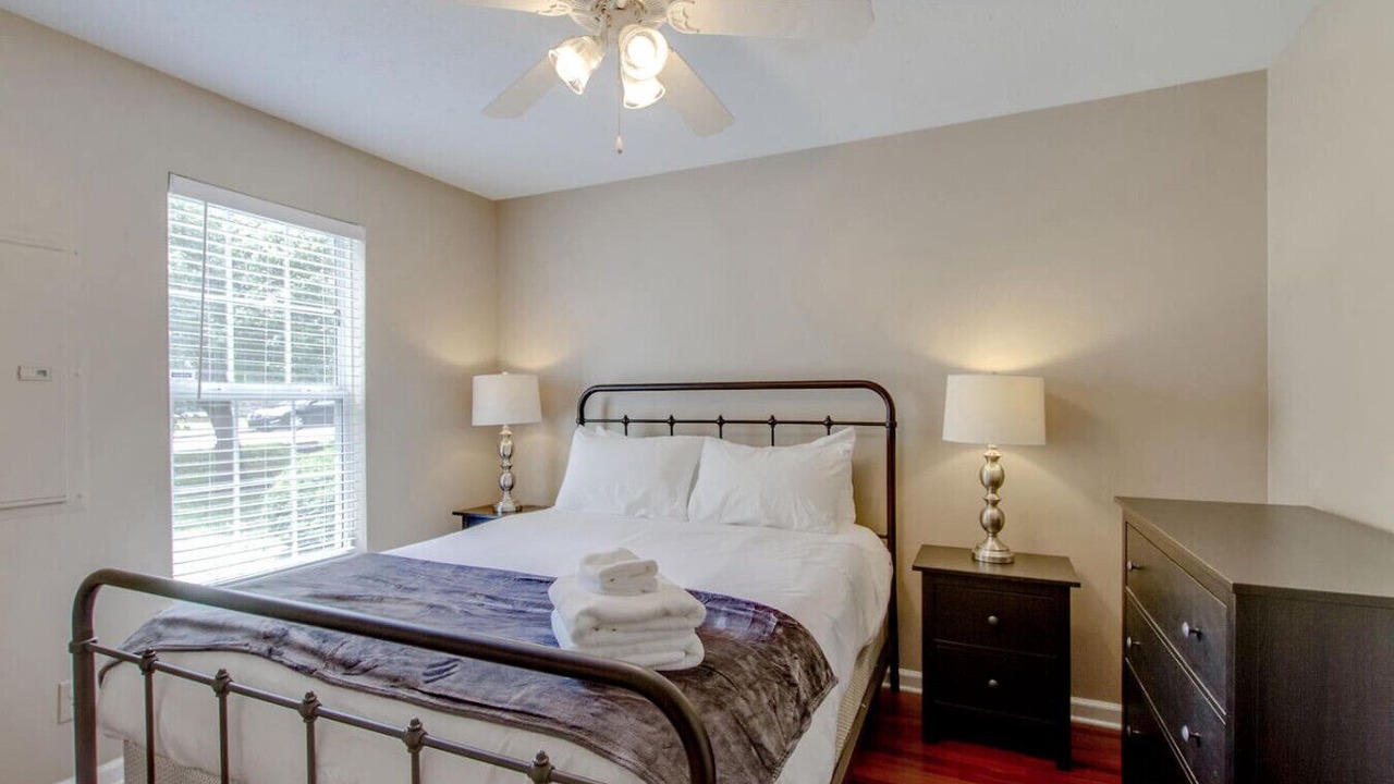 Photo of Bedroom in Hope Gardens