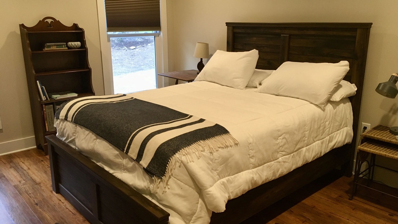 Photo of Bedroom in Rolling Wood