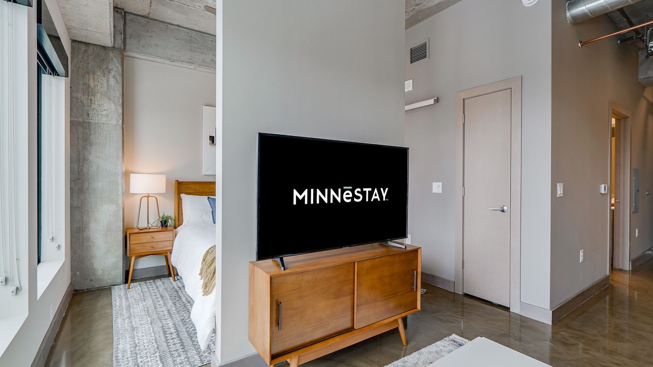 Photo of Bedroom in Warehouse District