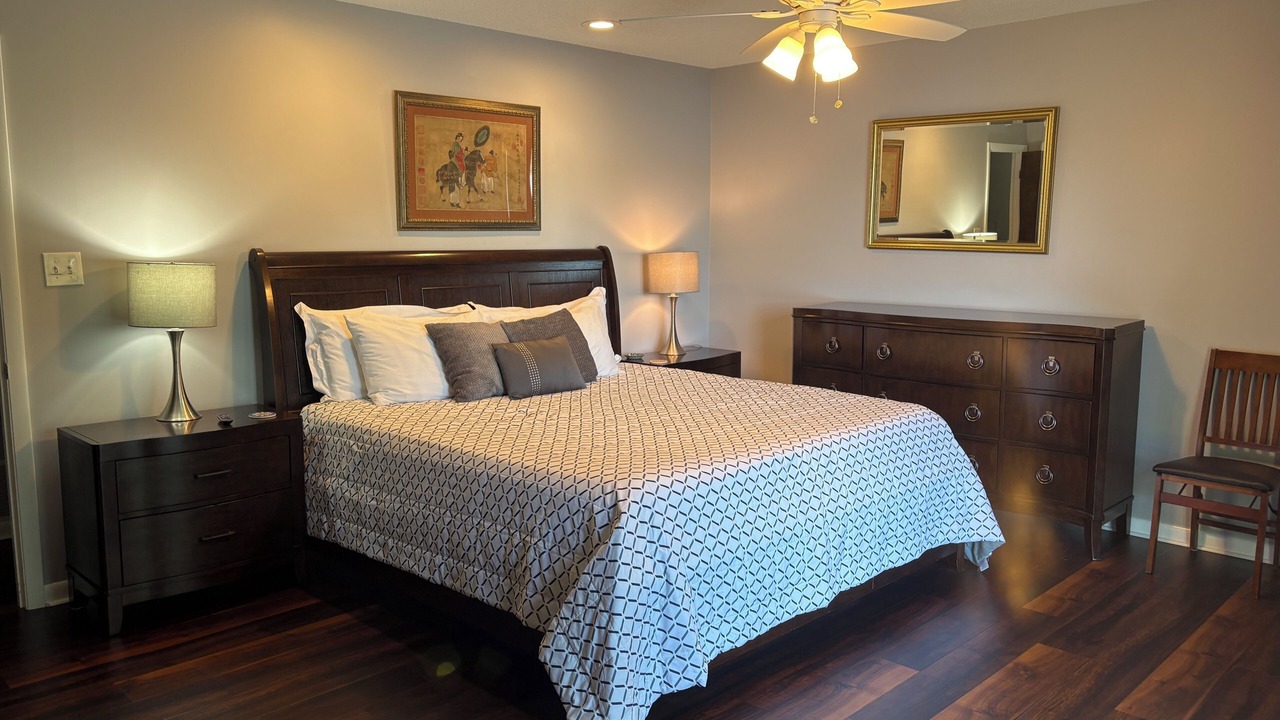 Photo of Bedroom in Ashley Oaks