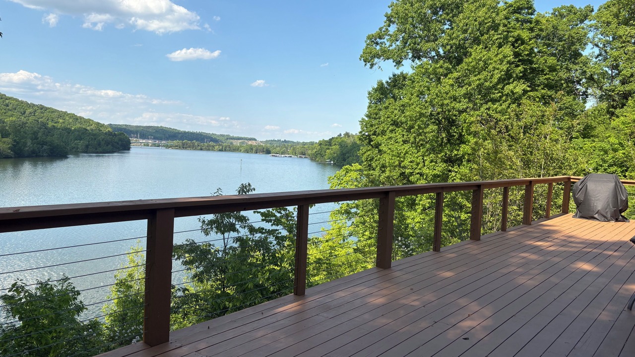 Photo of Outdoor in Ashley Oaks