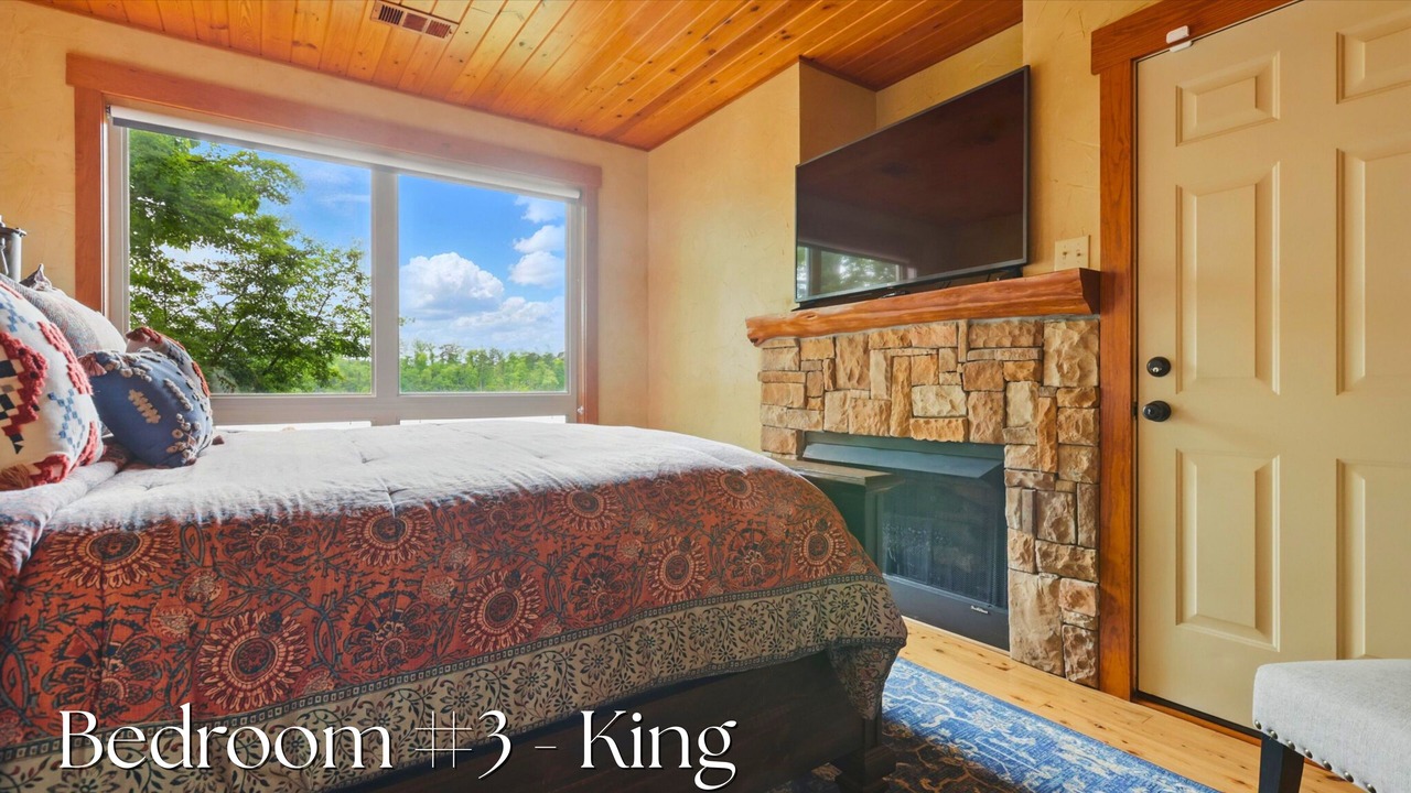 Photo of Bedroom in Piney