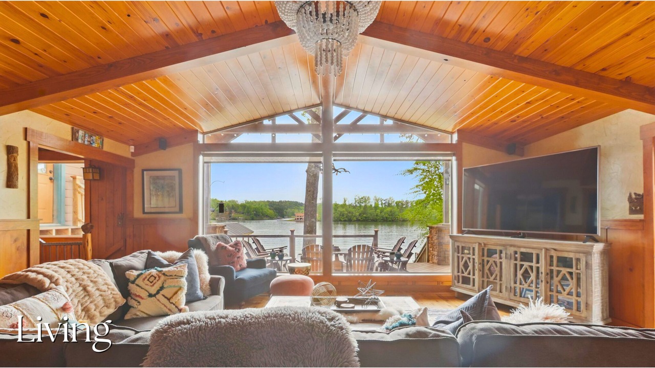 Photo of Livingroom in Piney