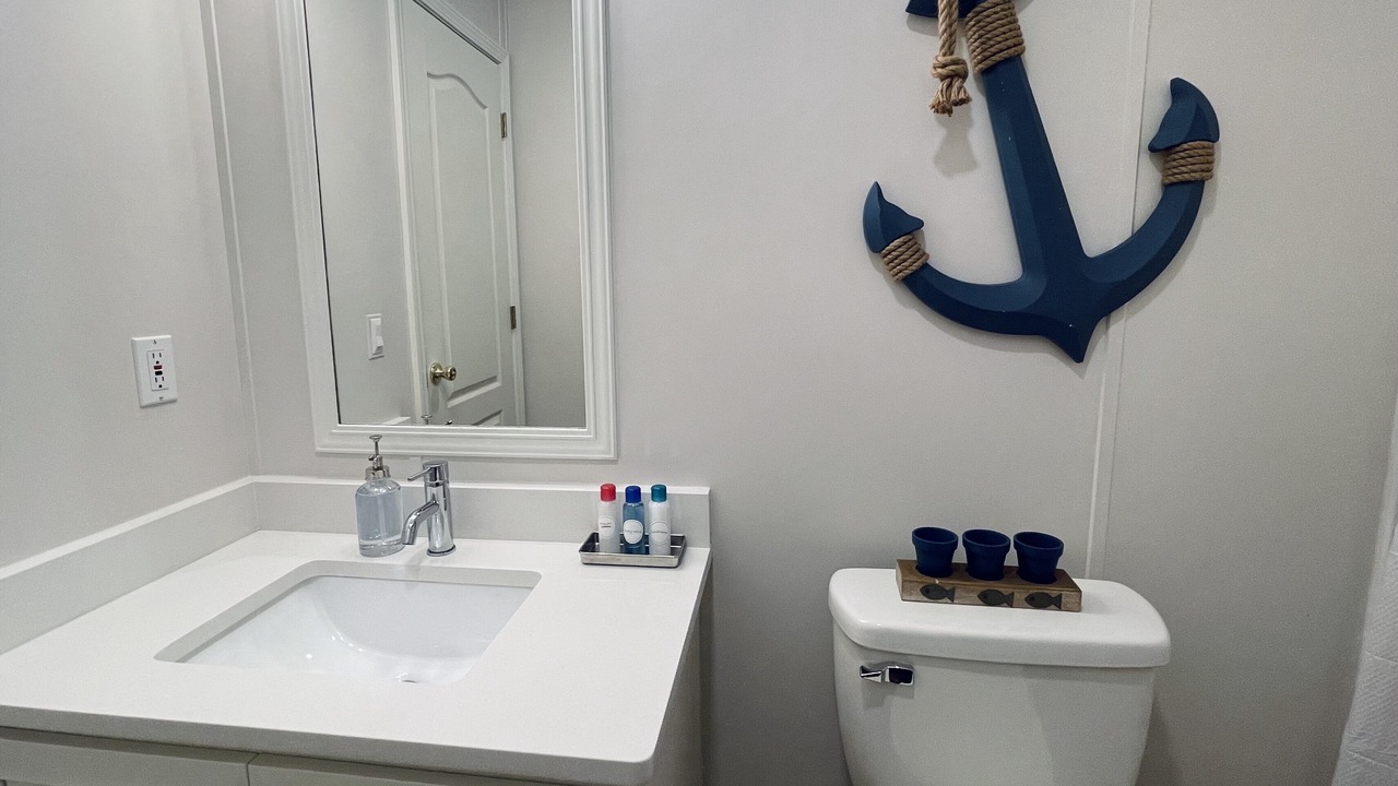 Photo of Bathroom in Mid America