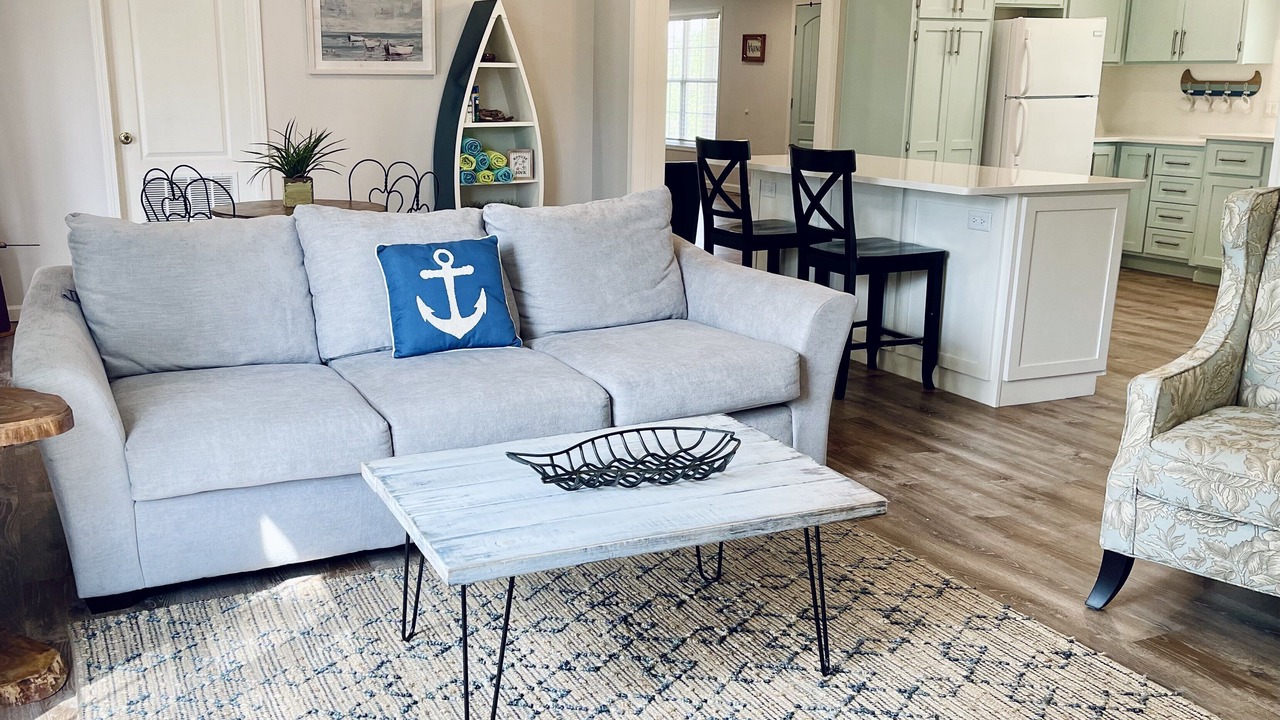 Photo of Livingroom in Mid America