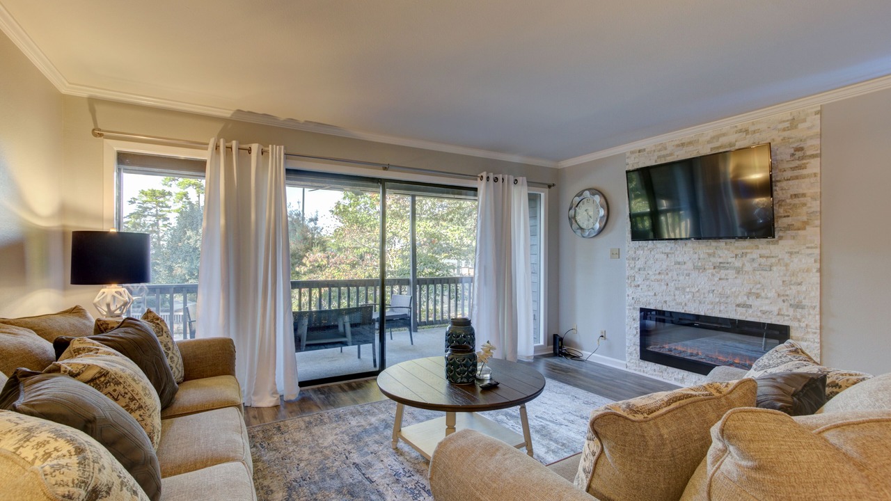 Photo of Livingroom in Lake Hamilton