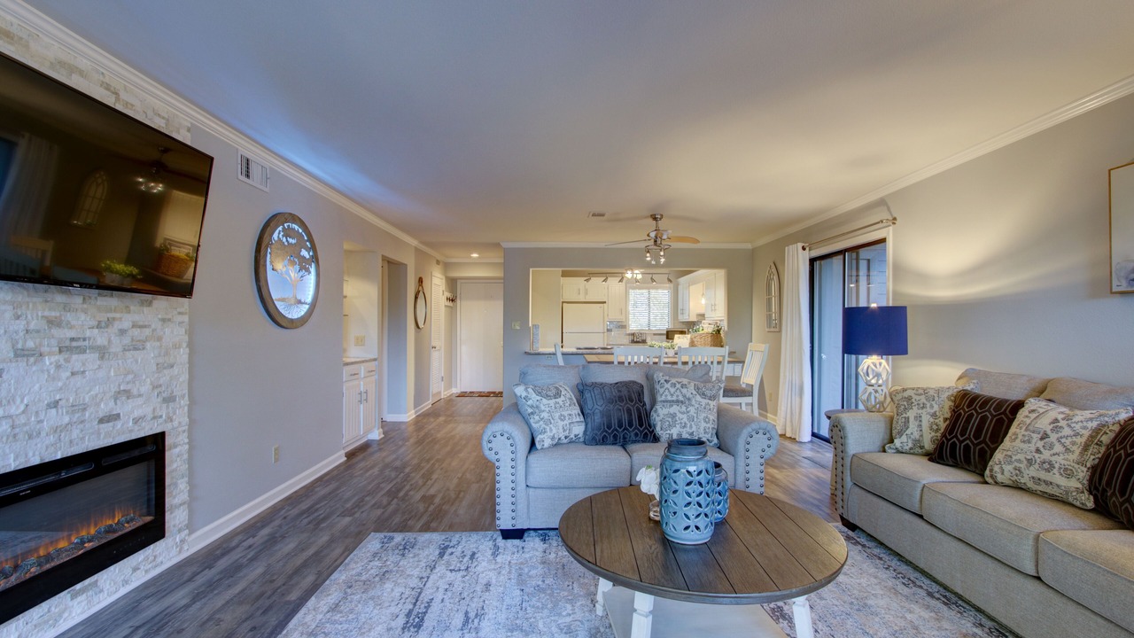 Photo of Livingroom in Lake Hamilton