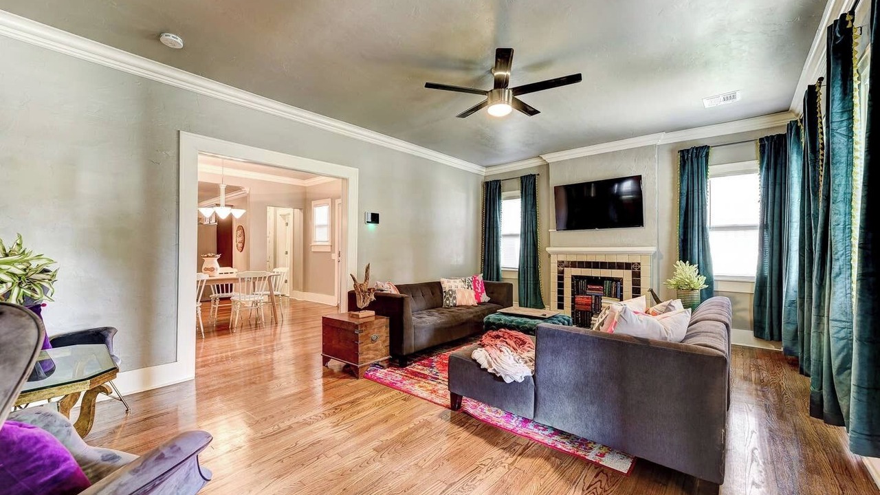 Photo of Livingroom in Central Oklahoma City