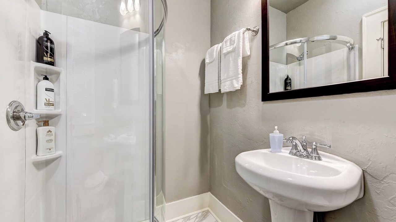 Photo of Bathroom in Central Oklahoma City