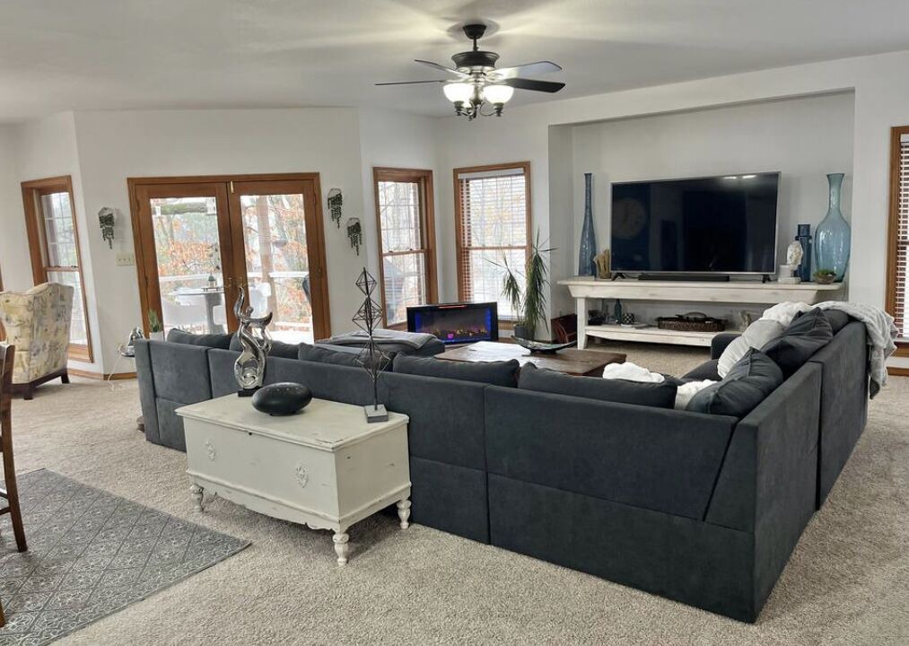 Photo of Livingroom in Rogers