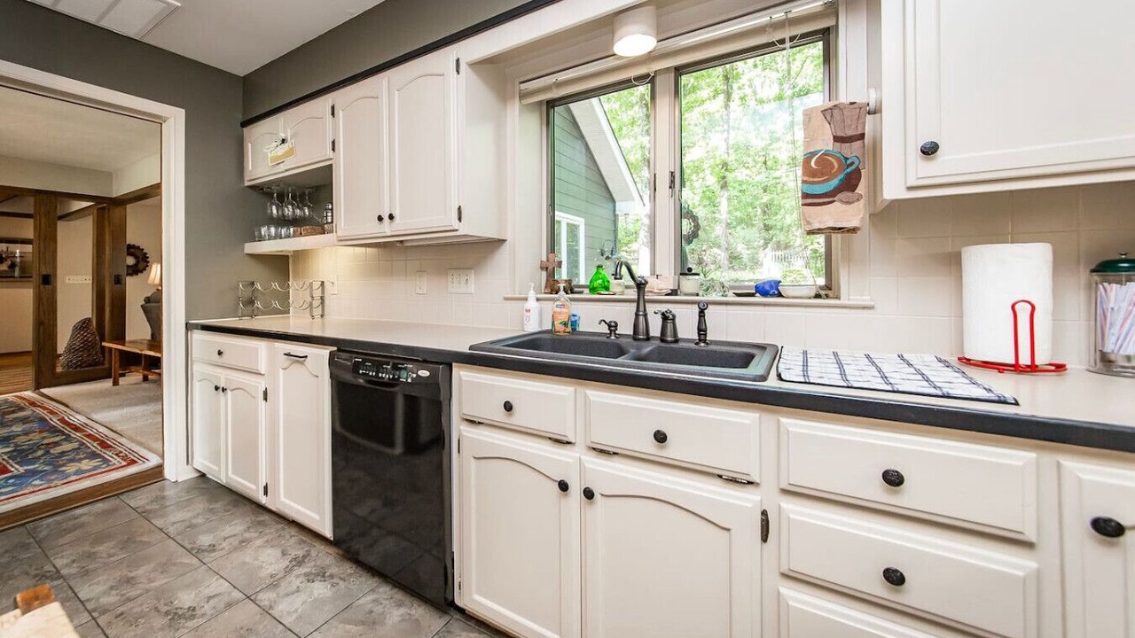 Photo of Kitchen in Eden Isle