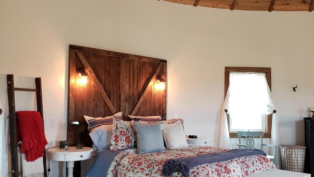 Photo of Bedroom in Ste Genevieve