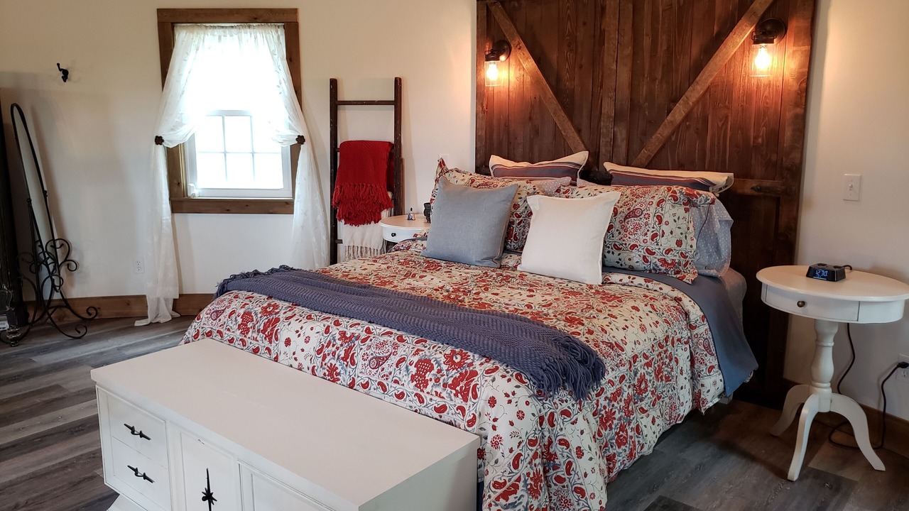 Photo of Bedroom in Ste Genevieve