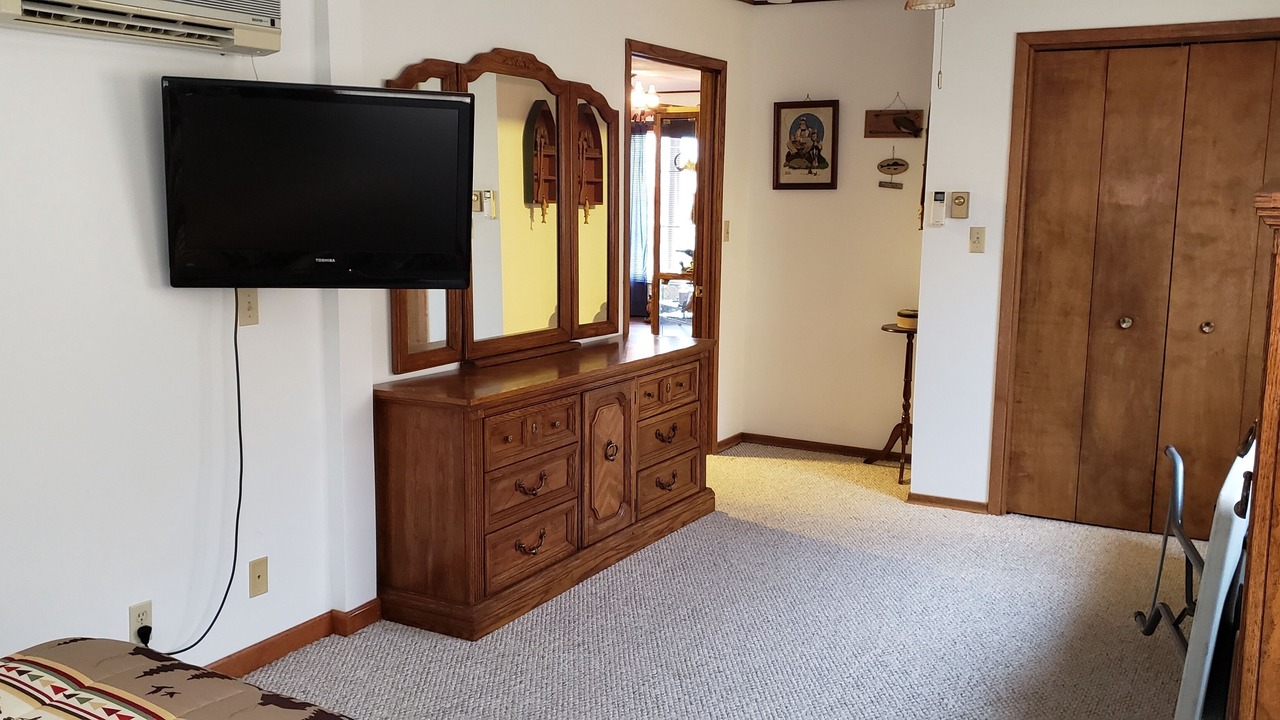 Photo of Bedroom in Brice Prairie