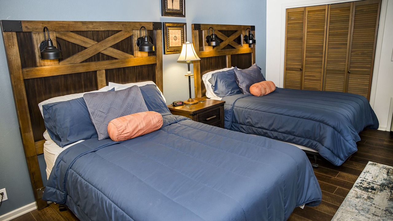 Photo of Bedroom in Fairfield Glade