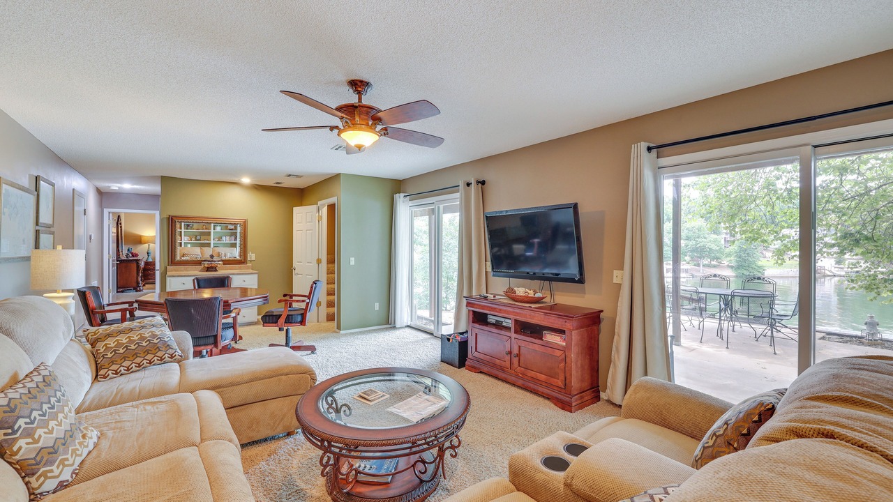 Photo of Livingroom in Bella Vista