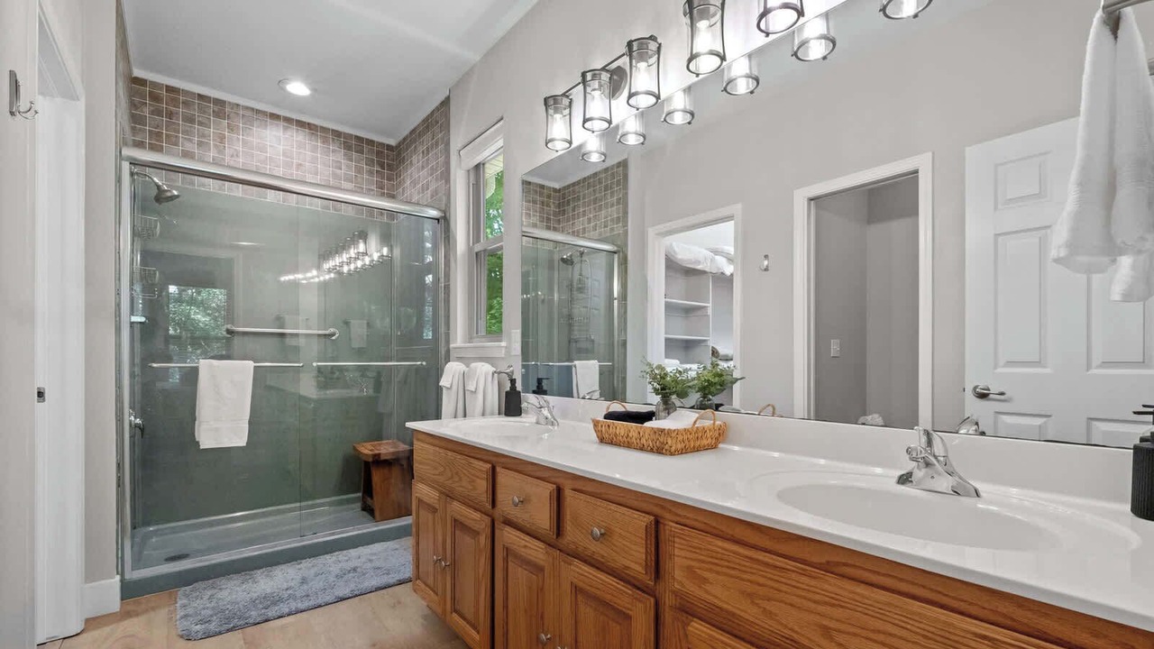 Photo of Bathroom in Bella Vista